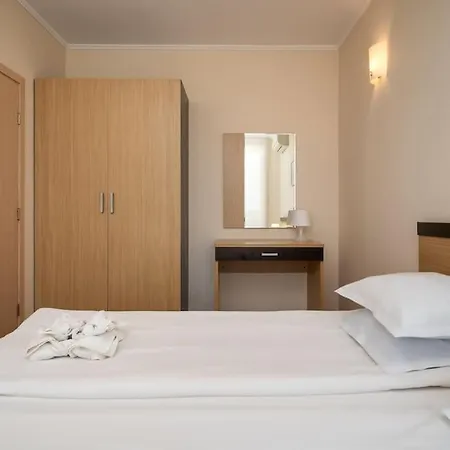 Apartment Fantastic At The Obzor